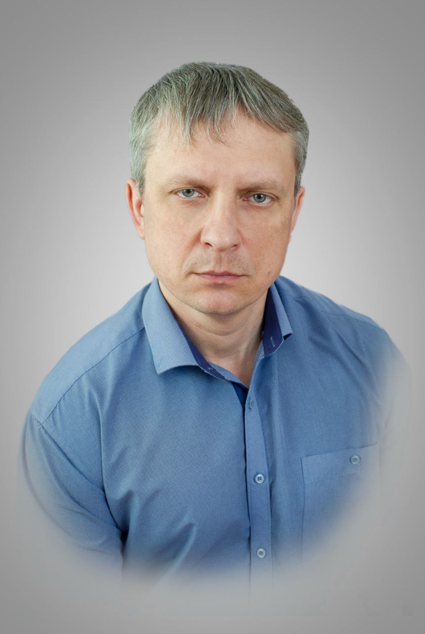 Попов Алексей Васильевич.